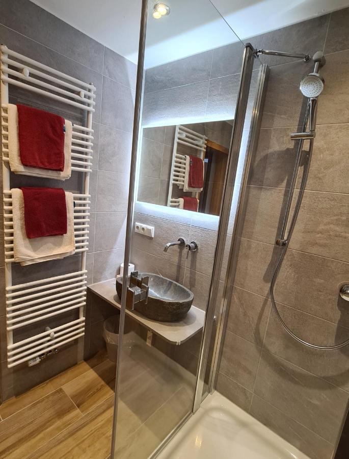 Hotel Gebirgshaeusl Engedey Esterno foto